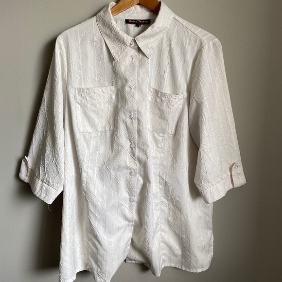 Claire France Women's White Textured 1/2 Sleeve Button Up Blouse Size 16 - Picture 1 of 13